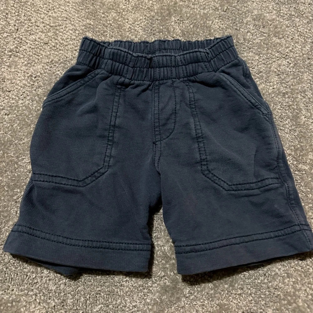Tea collection 100% cotton 12-18 month bottom in a grayish blue color fun